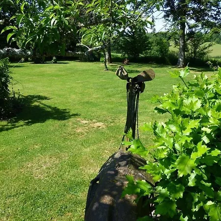 Ferienhaus Private Gite With Heated Pool With Retractable Cover And Hot Tub Val de Louyre et Caudeau