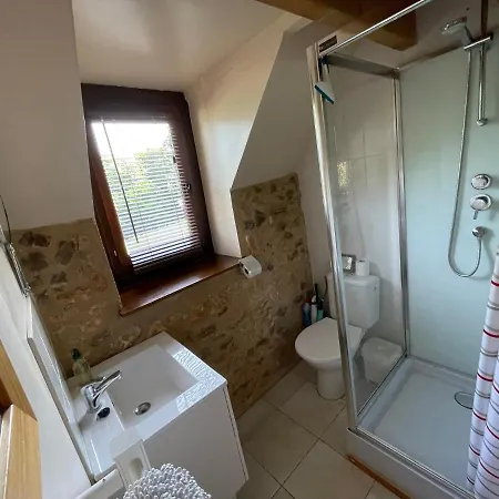 Ferienhaus Private Gite With Heated Pool With Retractable Cover And Hot Tub
