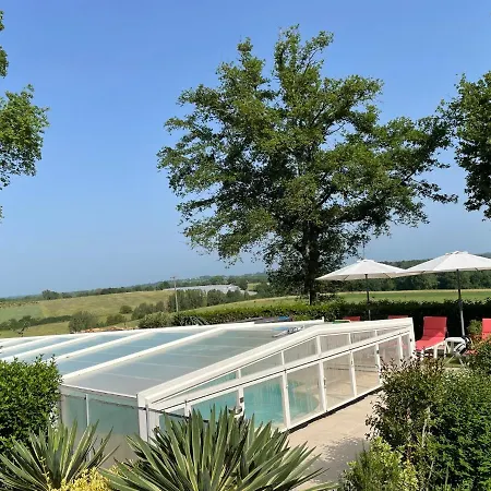 Ferienhaus Private Gite With Heated Pool With Retractable Cover And Hot Tub Val de Louyre et Caudeau
